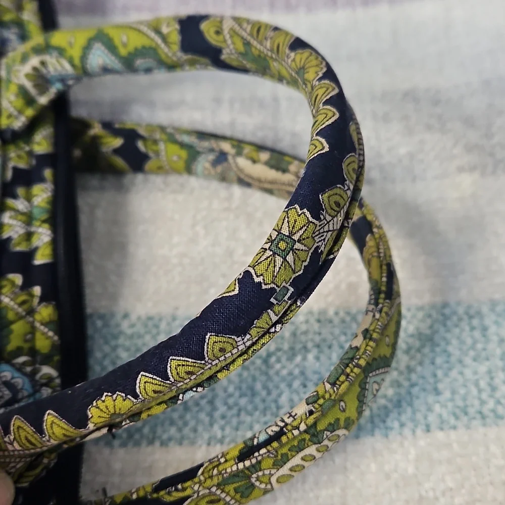 VERA BRADLEY LAPTOP CASE